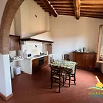 Casa Lenzi Farma Follonica