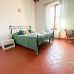 Casa Lenzi Farma Follonica