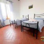 Casa Lenzi Farma Follonica